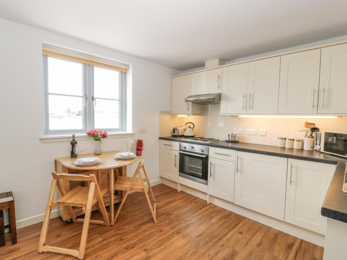 The Moorings Apartment Isle of Whithorn ภายนอก รูปภาพ